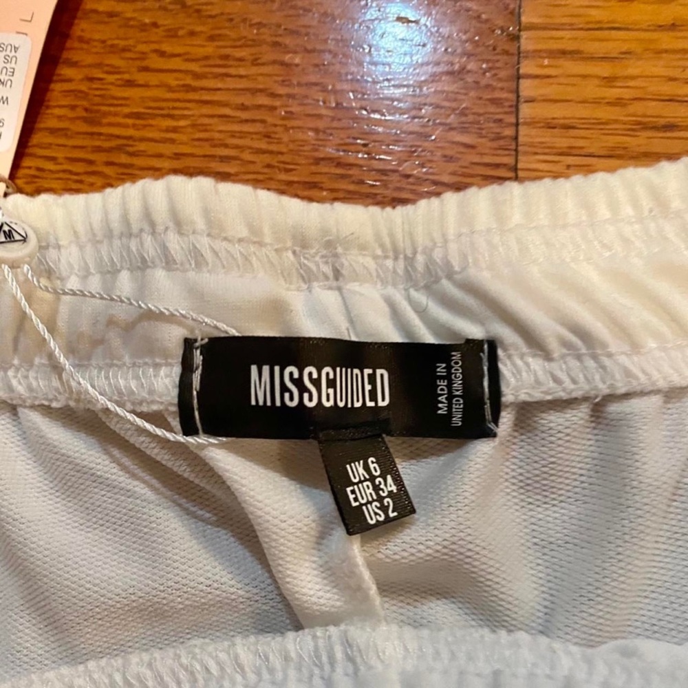 NWT Missguided white 90's joggers! - Picture 4 of 5